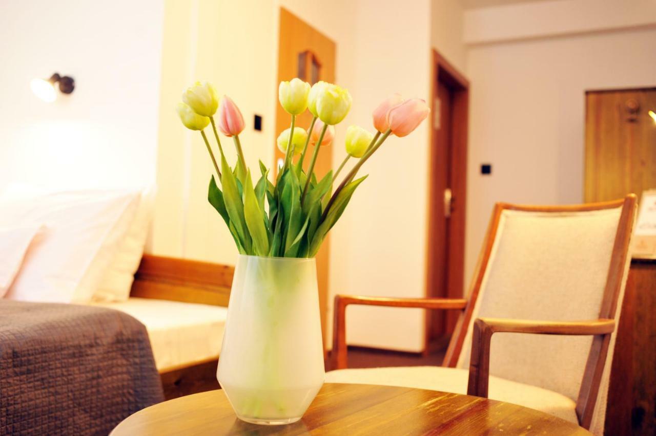 Hotel Protea Boleslawiec Boleslawiec  Bagian luar foto